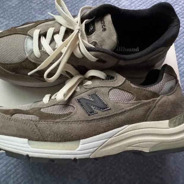 뉴발란스 992 자운드 265 사이즈 판매합니다