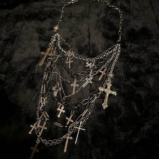 'necrosanct.relics' cross necklace