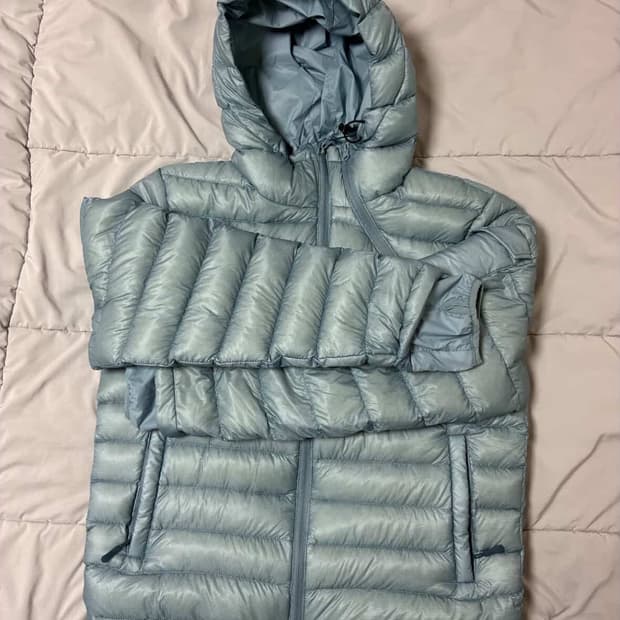 파이톤 덕다운 경량패딩 m사이즈