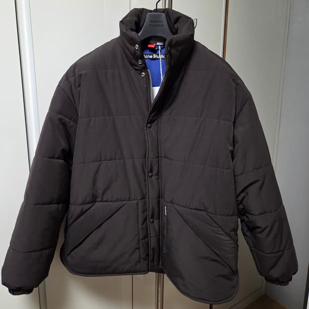 아크네 스튜디오 브라운 패딩