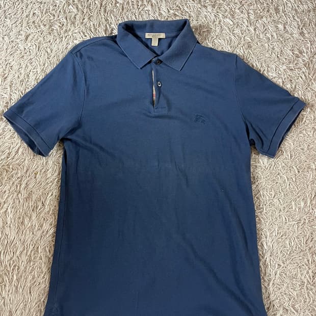 버버리 브릿 네이비 반팔 폴로티