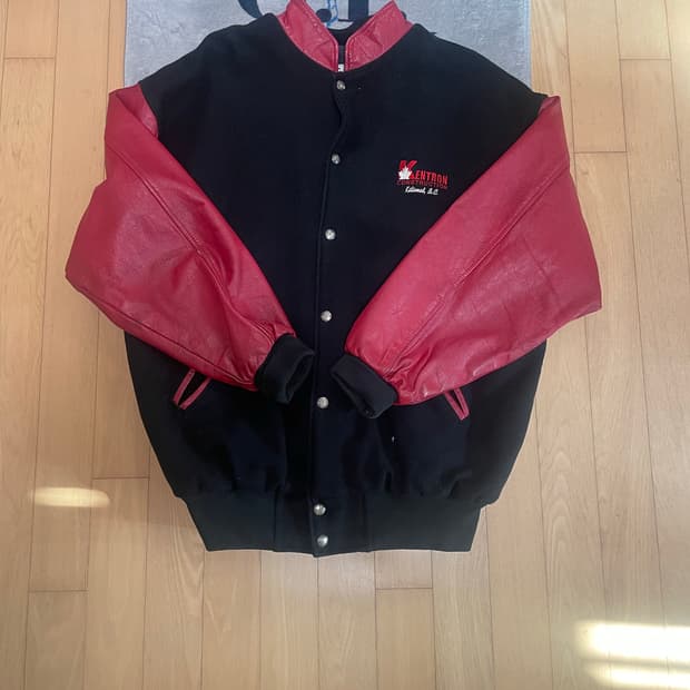 빈티지 가죽 바시티자켓 