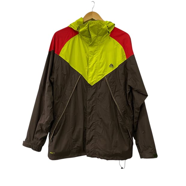 나이키 ACG 핏 패턴 자켓(M)