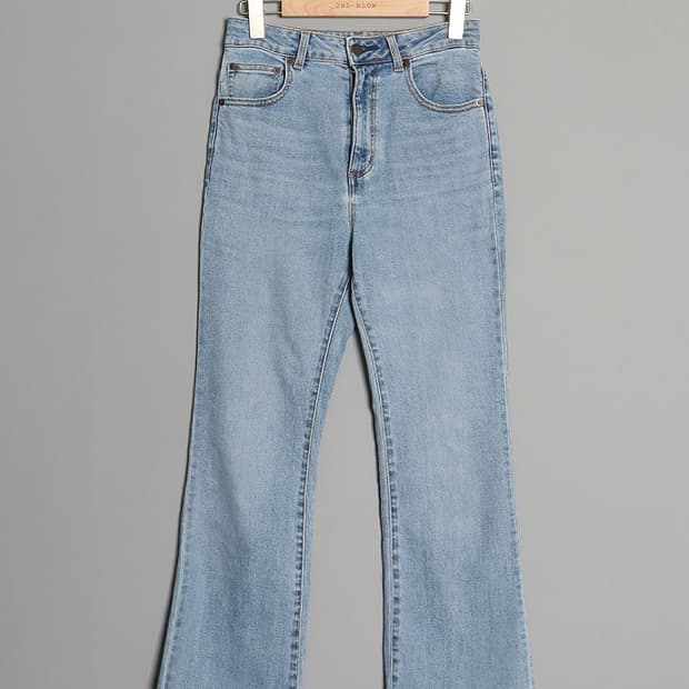 G U Denim Boot-Cut (26)