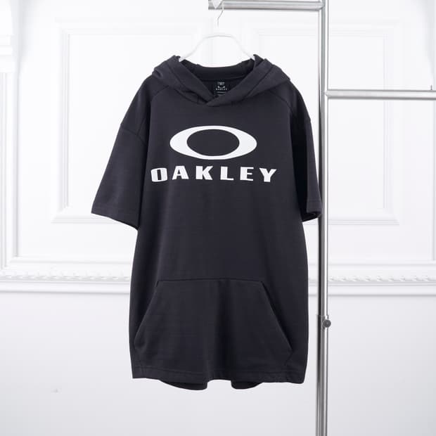 Oakley 빅로고 포인트 후드 반팔 티셔츠