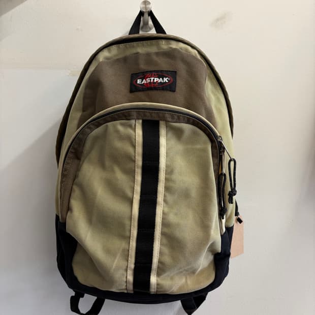 N148. 이스트팩 빈티지 백팩