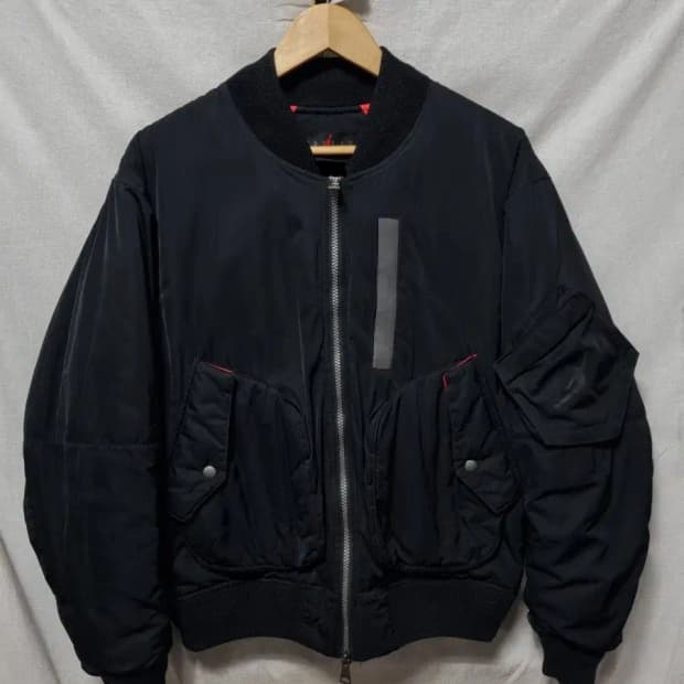 나이키 조던 봄버 자켓 항공자켓 M