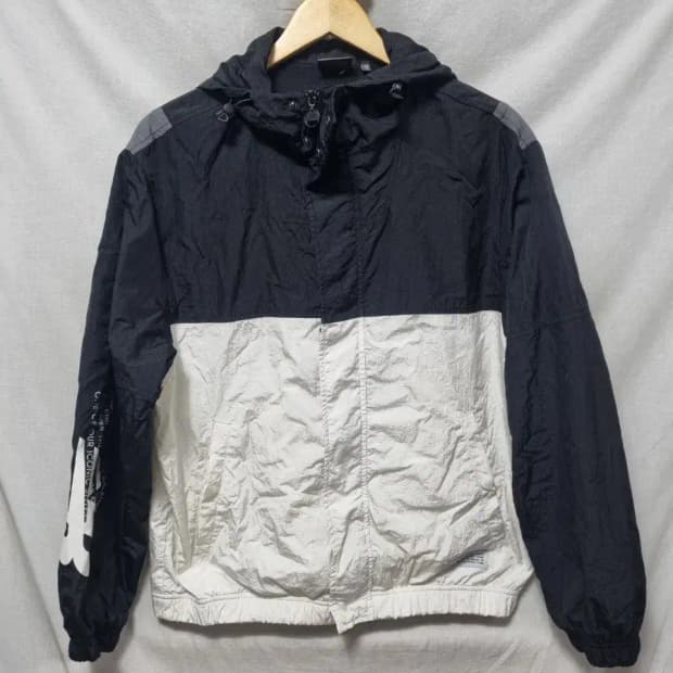 뉴발란스 바람막이 자켓 95