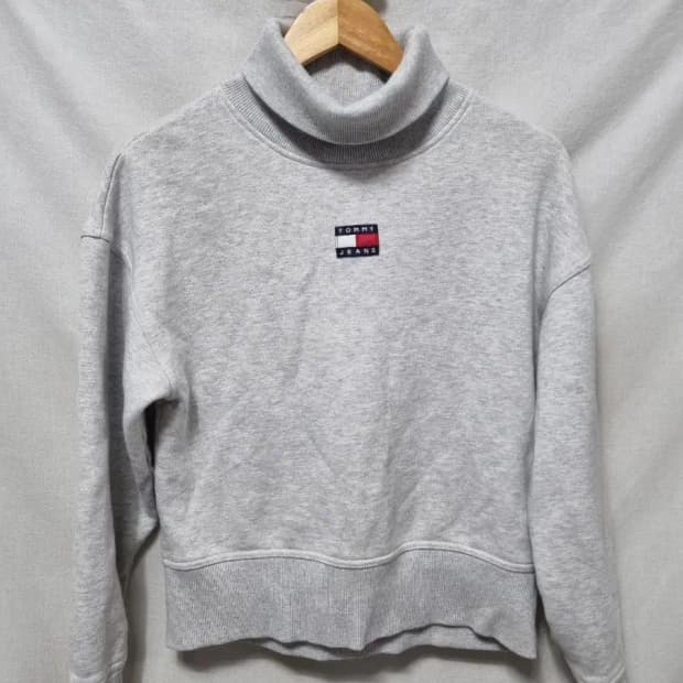 타미힐피거 터틀넨 맨투맨 여성 M