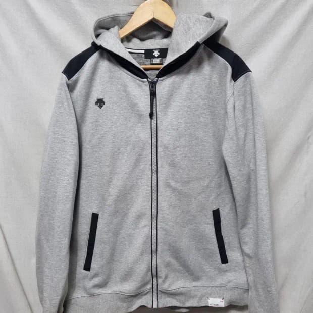 데상트 후드 집업 자켓 110