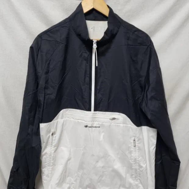 뉴발란스 바람막이 아노락 105
