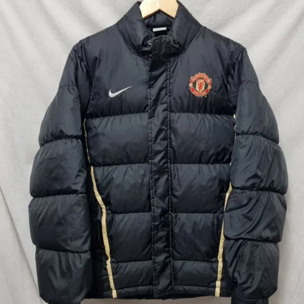 나이키 맨체스터 유나이티드 패딩 점퍼 95