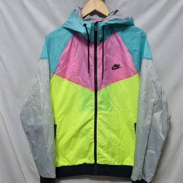 나이키 윈드러너 바람막이 100