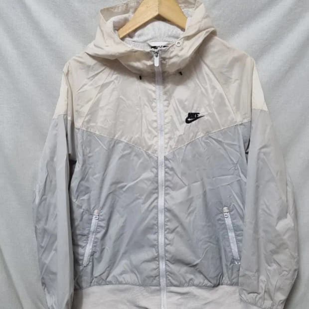 나이키 윈드러너 바람막이 L