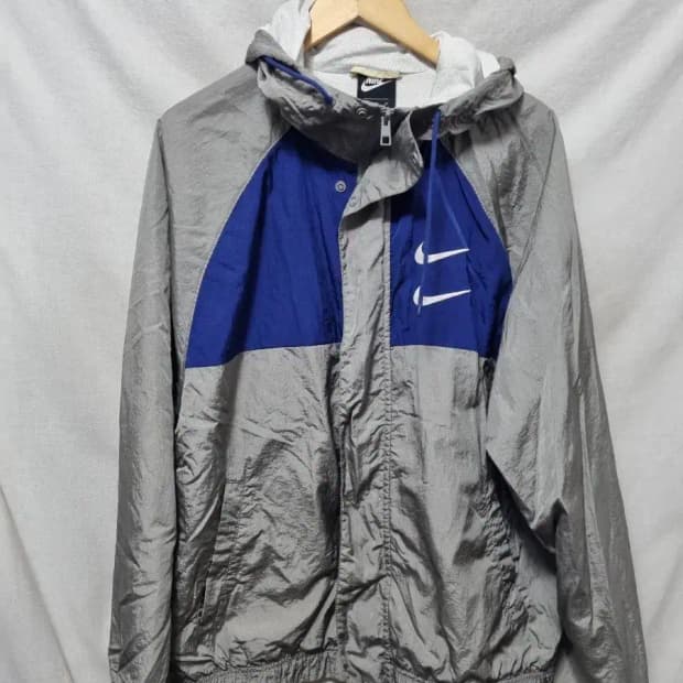 나이키 더블스우시 바람막이 자켓 105