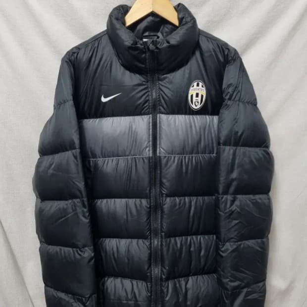 나이키 유벤투스 패딩 점퍼 M