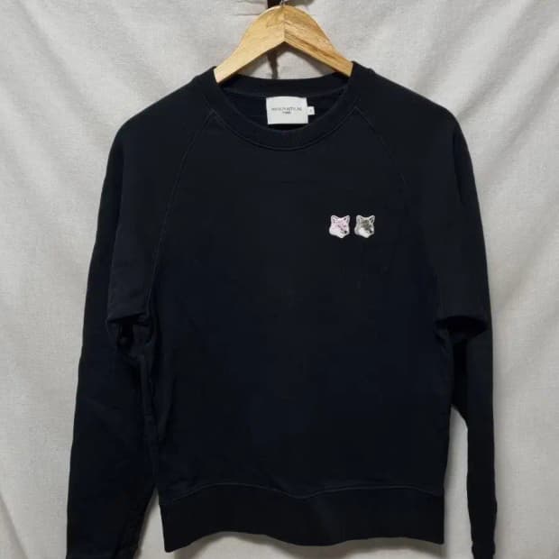 메종키츠네 더블 폭스 블랙 맨투맨 95