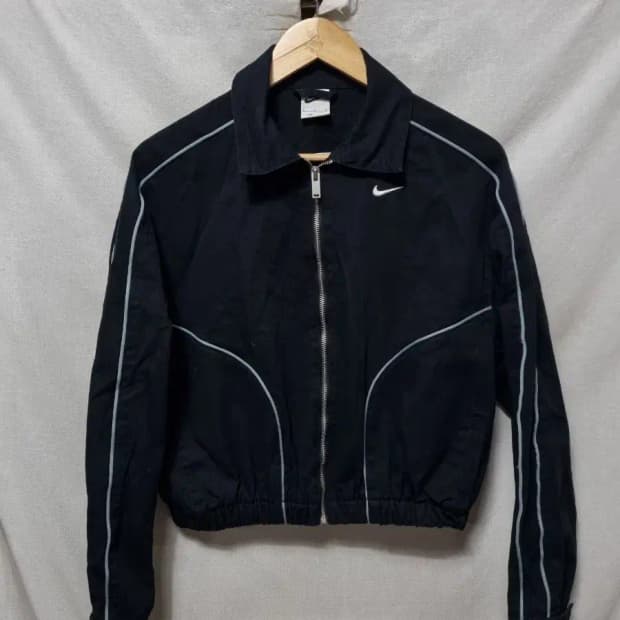 나이키 블랙 트랙 크롭 자켓 M