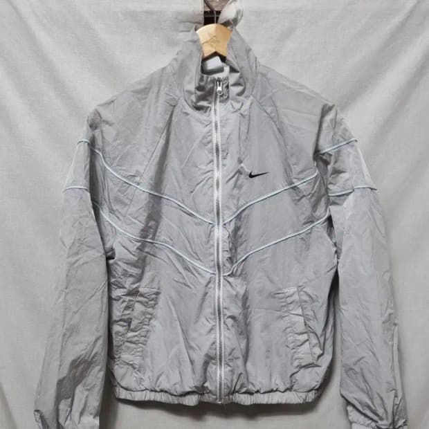 나이키 윈드러너 크롭 바람막이 자켓 여성 L