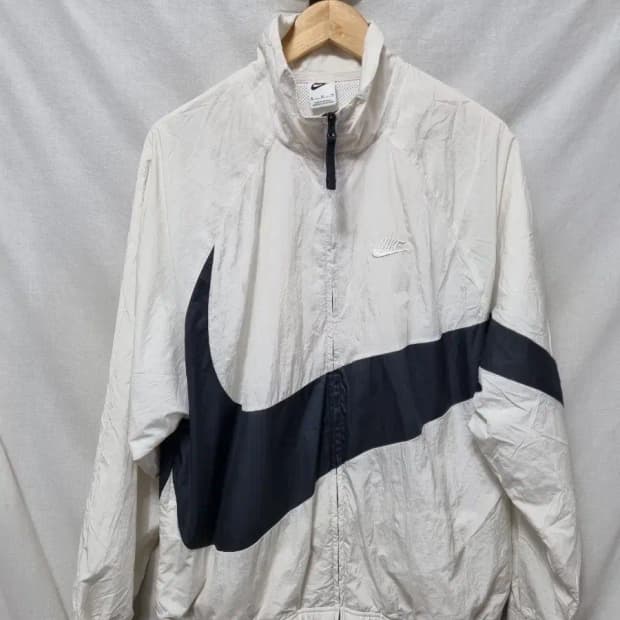 나이키 빅스우시 바람막이 XL