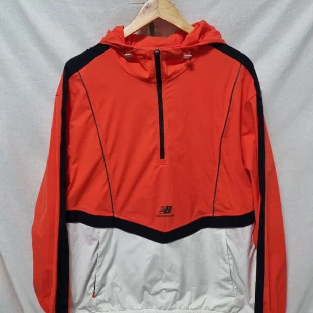 뉴발라스 기능성 바람막이 아노락 100