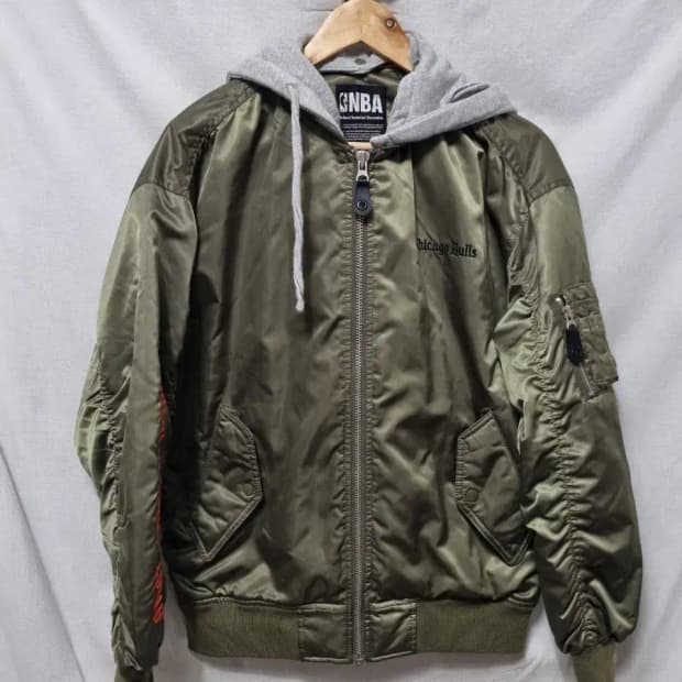 NBA 시카고 불스 후드 MA-1 봄버 자켓 S