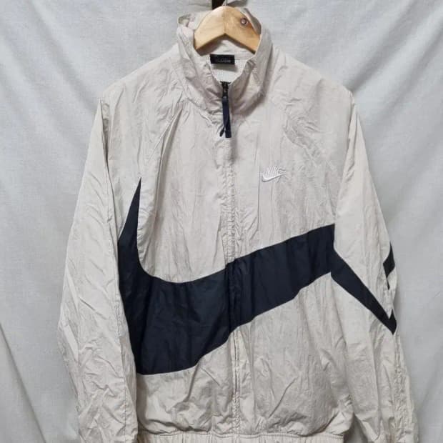 나이키 빅스우시 바람막이 XL