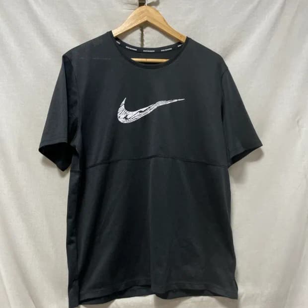 나이키 반팔 티셔츠 105