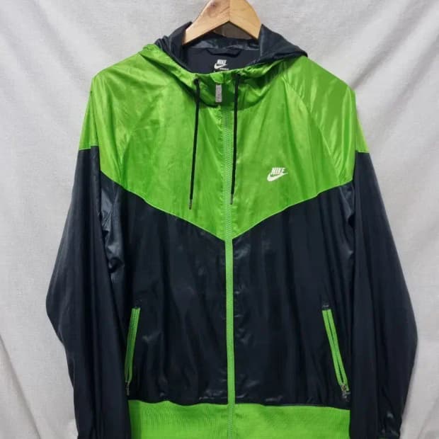 나이키 윈드러너 런닝 바람막이 XL