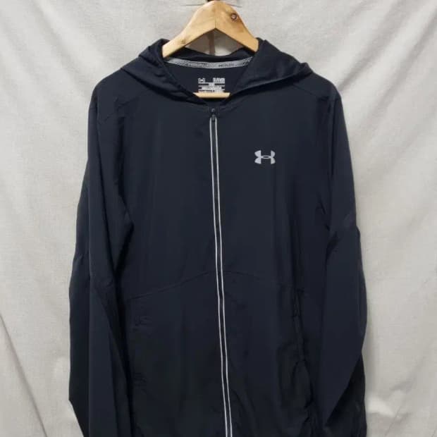언더아머 블랙 런닝 후드집업 XL