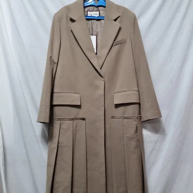 모조에스핀 베이지 스커트 코트 M