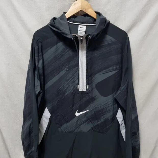 나이키 루즈핏 바람막이 아노락 XL