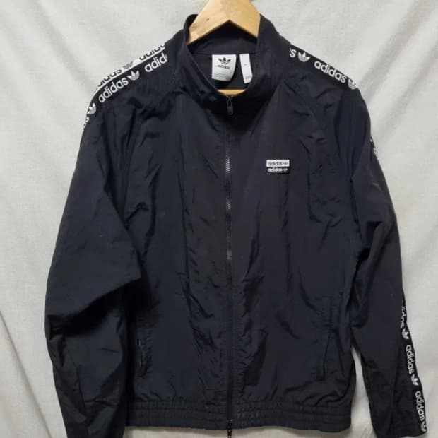 아디다스 바람막이 자켓 105