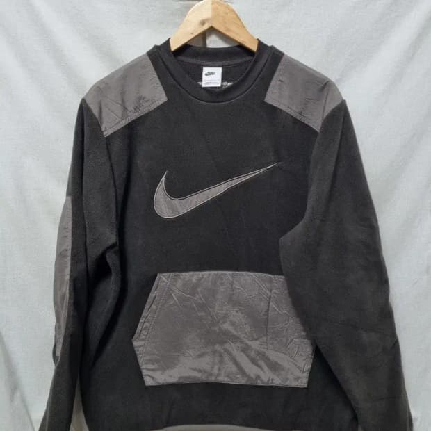 나이키 빅스우시 포켓 플리스 맨투맨 XL