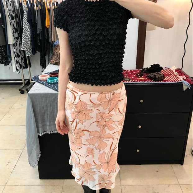 Coral garden skirt