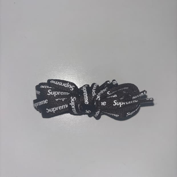 슈프림 에어포스 신발끈