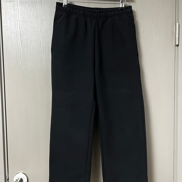 무신사 스탠다드 리사이클 라운지 스웨트 팬츠 / 블랙