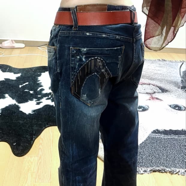 버커루 카모 디테일 더티 워싱 데님 팬츠