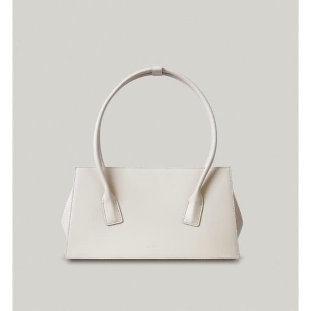 폴뉴아 보스턴 백 크림 (품절상품)