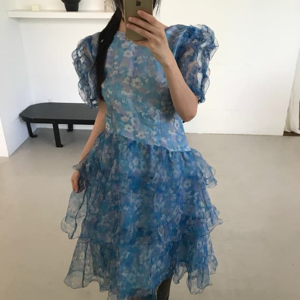 vintage blue pattern ruffle one-piece