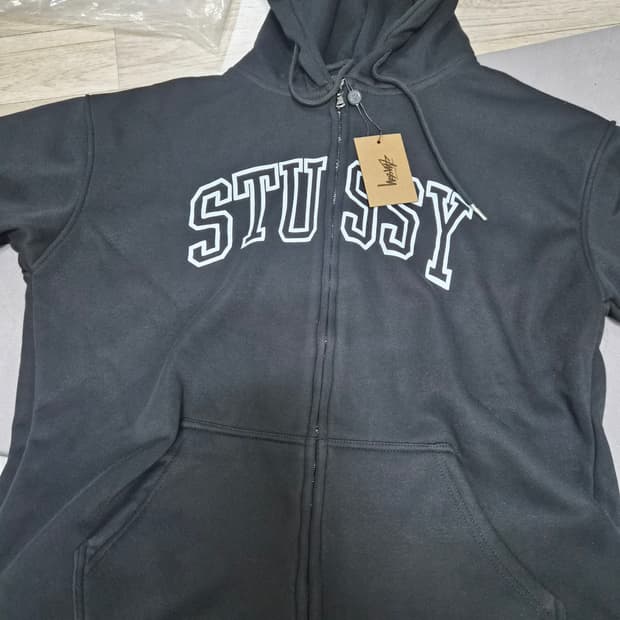 스투시 후드집업