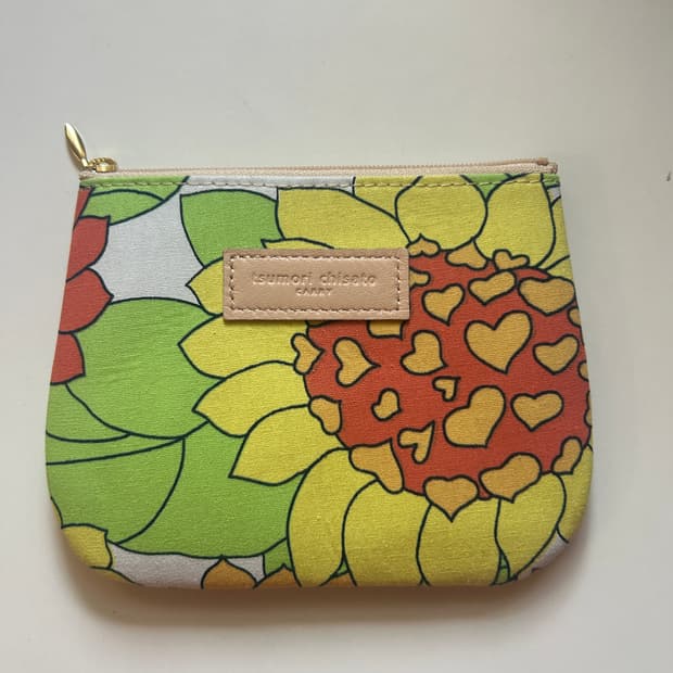 츠모리치사토 파우치 