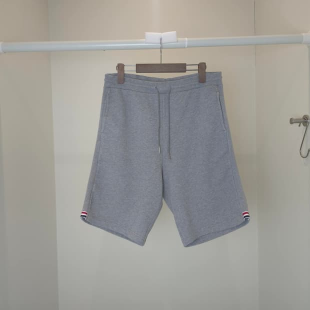 [중고/정품] 톰브라운 반바지