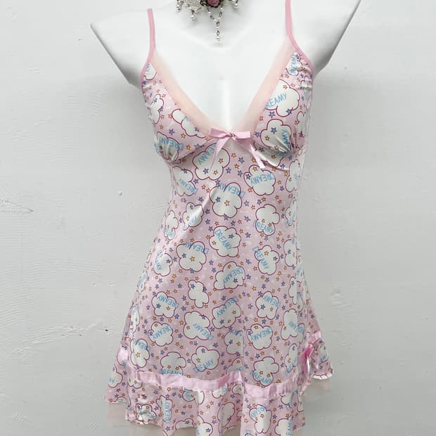 키치 패턴 프릴 슬립