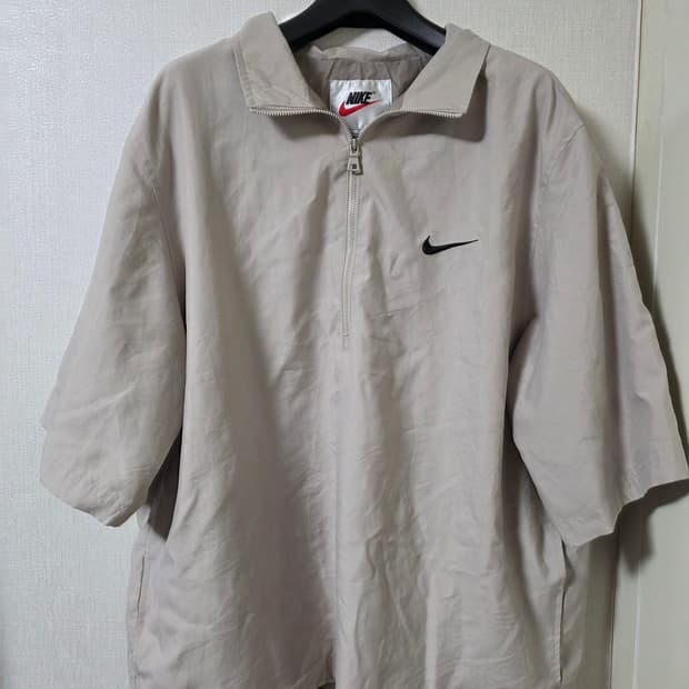 나이키 반집업 반팔 바람막이 XL