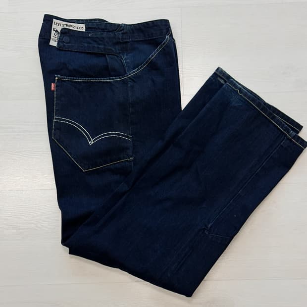 [34/34] 리바이스 엔지니어드 더블니