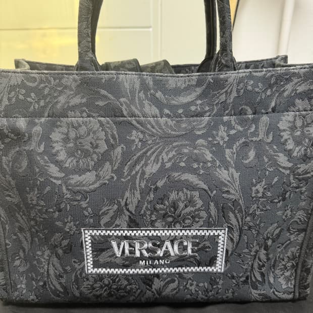 베르사체 아테나 백