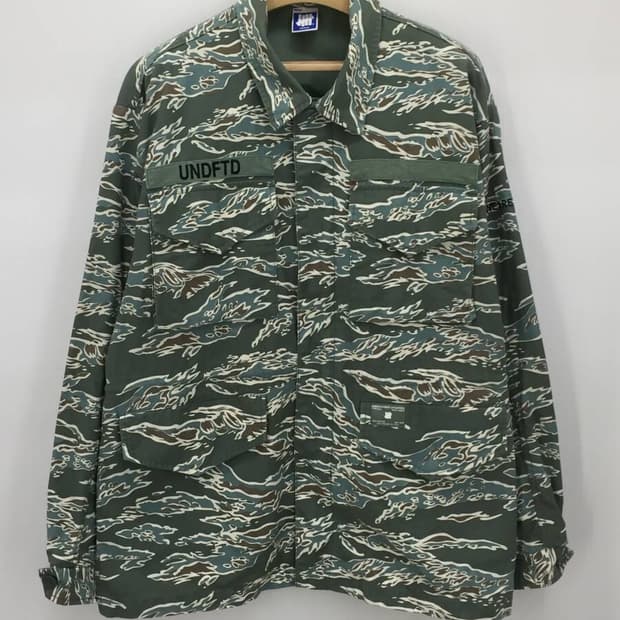 [M] 언디피티드(UNDEFEATED) 타이거 카모 M-65 밀리터리