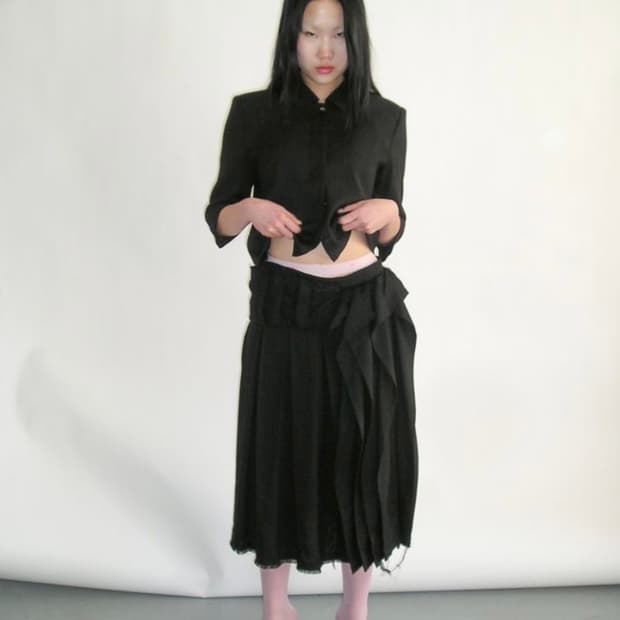에옹쓰 eonts 2025 Offbeat pleats skirt 2사이즈