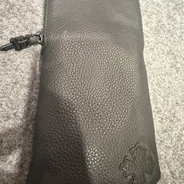 크롬하츠 안경집